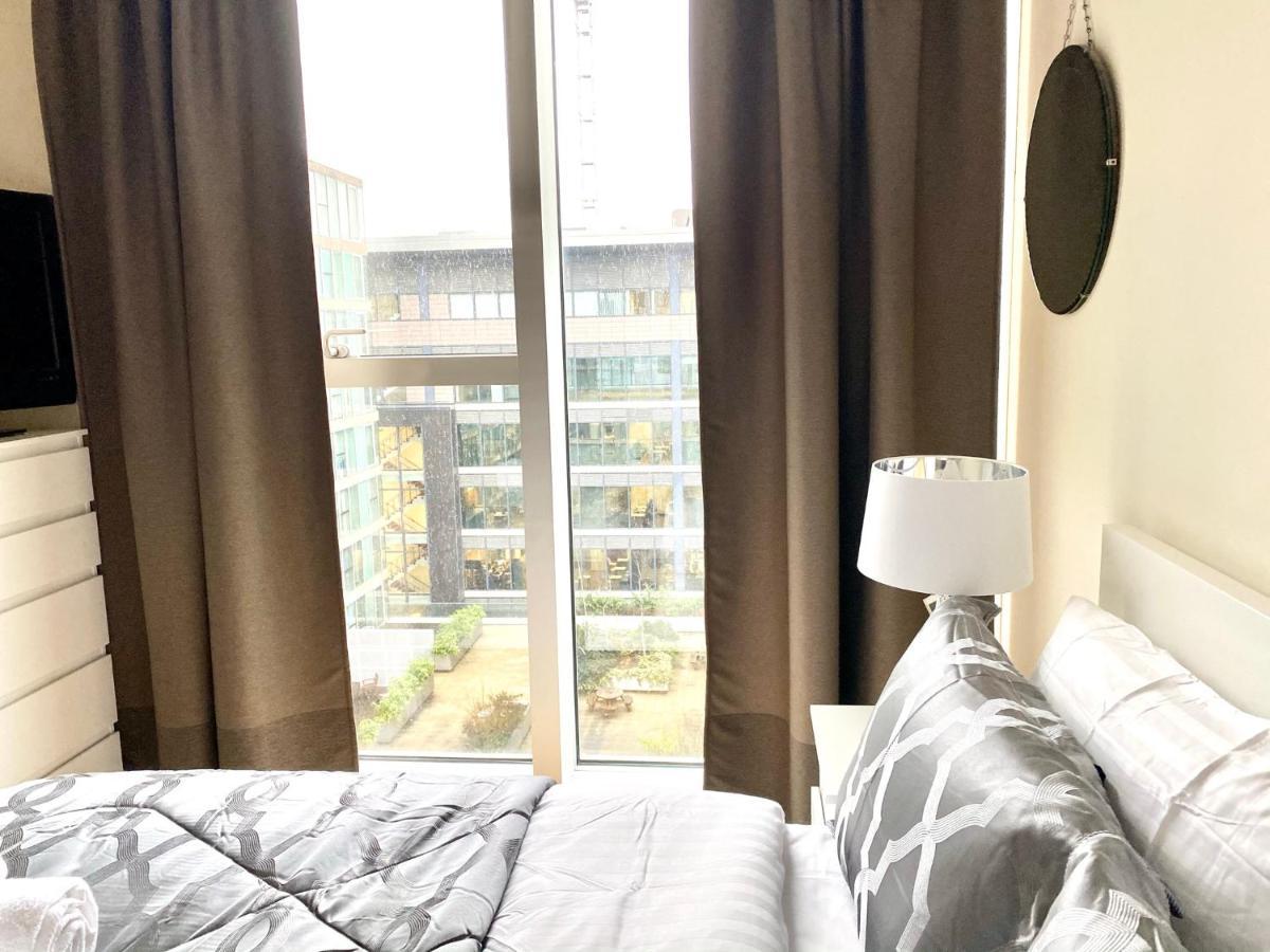 Smartrips Apartments - The Hub 밀턴 케인즈 외부 사진